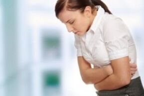 Zápcha u ženy je príznakom prítomnosti parazitov