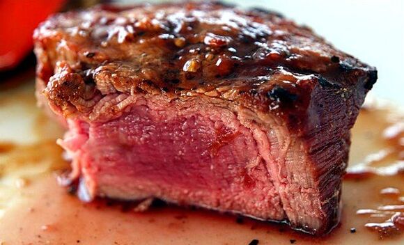 Môžete sa nakaziť červami prostredníctvom nedostatočne tepelne upraveného mäsa. 